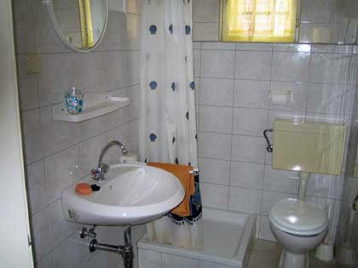 Apartments Doria - 20M From Beach Трогир Экстерьер фото