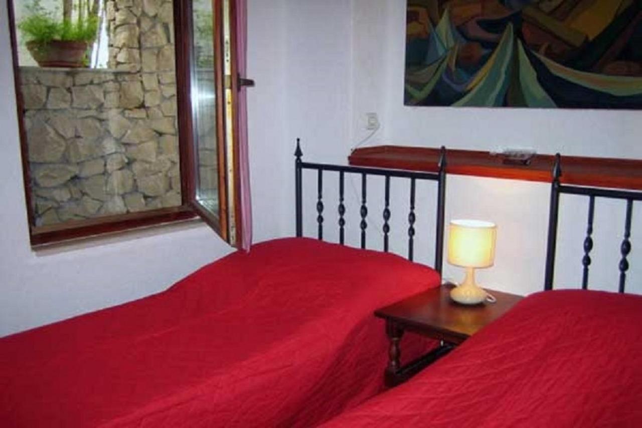 Apartments Doria - 20M From Beach Трогир Экстерьер фото